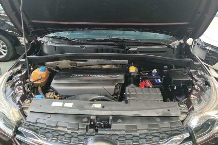 Used GAC Trumpchi GS4 2017 235T Automatic Two-Wheel Drive Luxury Smart Connectivity Version Engine Bay