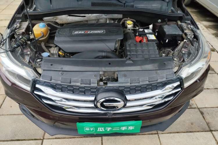 Used GAC Trumpchi GS4 2017 235T Automatic Two-Wheel Drive Luxury Smart Connectivity Version Engine Bay