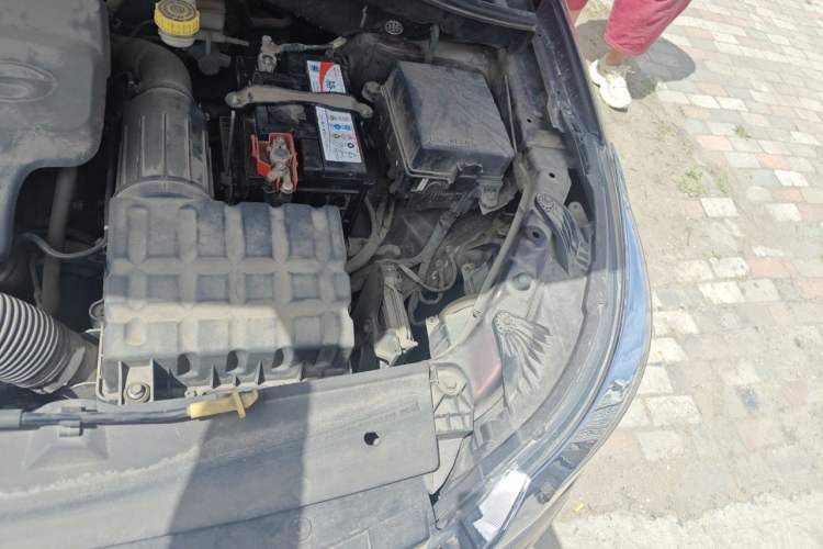 Used GAC Trumpchi GS4 2017 200T G-DCT Two-Wheel Drive Elite Edition Engine Bay Left