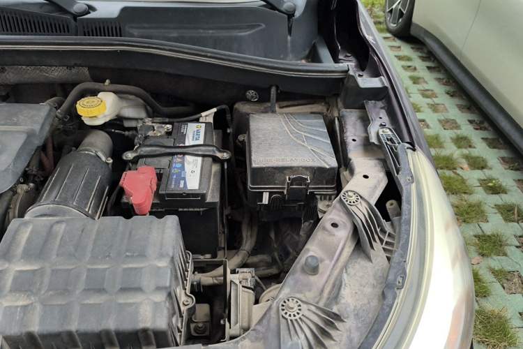 Used GAC Trumpchi GS4 2017 235T Automatic Two-Wheel Drive Luxury Smart Connectivity Version Engine Bay Left