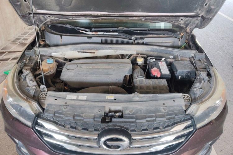 Used GAC Trumpchi GS4 2017 235T Automatic Two-Wheel Drive Elite Edition Engine Bay