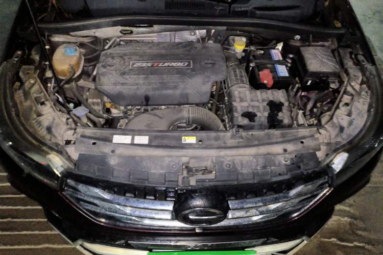 Used GAC Trumpchi GS4 2017 235T Automatic Two-Wheel Drive Luxury Smart Connectivity Version Engine Bay