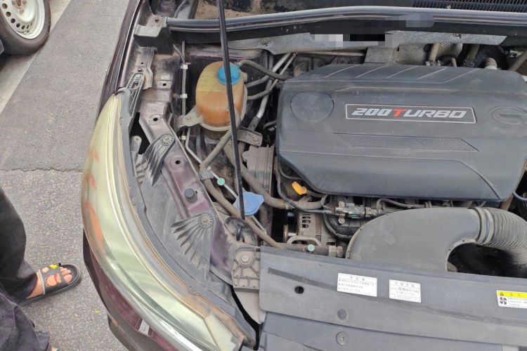 Used GAC Trumpchi GS4 2017 200T Manual Two-Wheel Drive Elite Edition Engine Bay Right