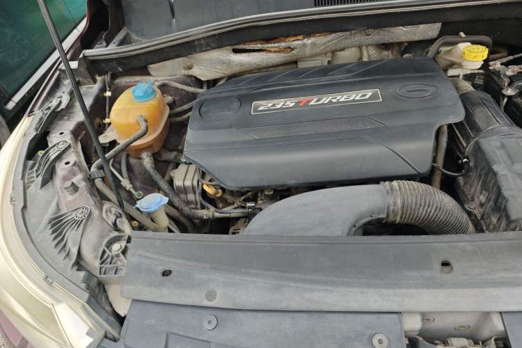 Used GAC Trumpchi GS4 2017 235T Automatic Two-Wheel Drive Elite Edition Engine Bay Right
