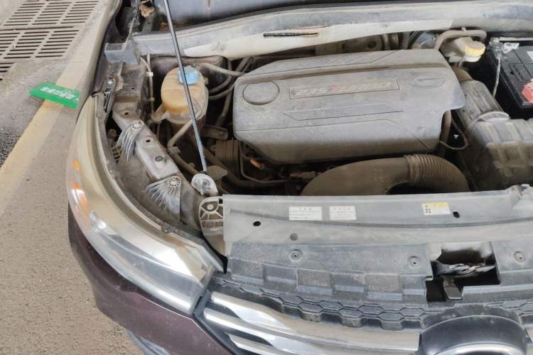 Used GAC Trumpchi GS4 2017 235T Automatic Two-Wheel Drive Elite Edition Engine Bay Right