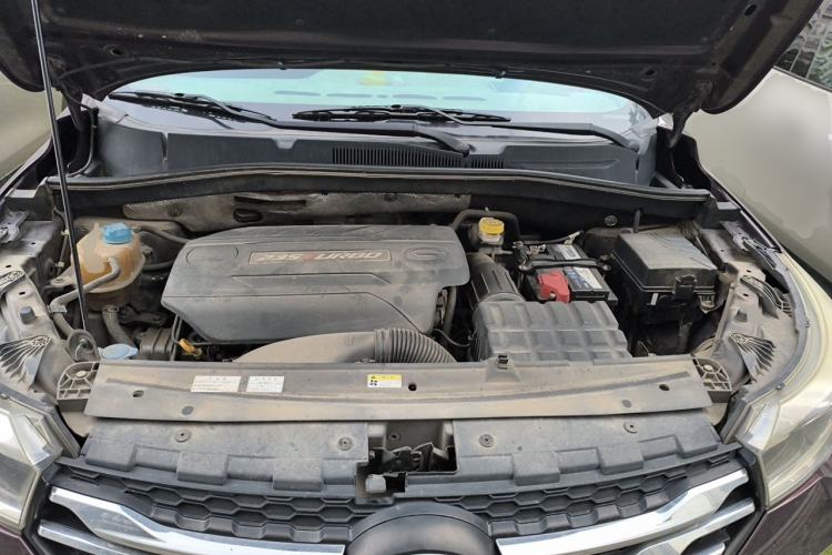 Used GAC Trumpchi GS4 2017 235T Automatic Two-Wheel Drive Luxury Smart Connectivity Version Engine Bay
