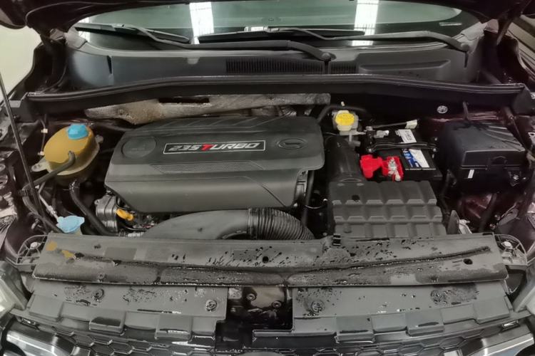 Used GAC Trumpchi GS4 2017 235T Automatic Two-Wheel Drive Luxury Smart Connectivity Version Engine Bay