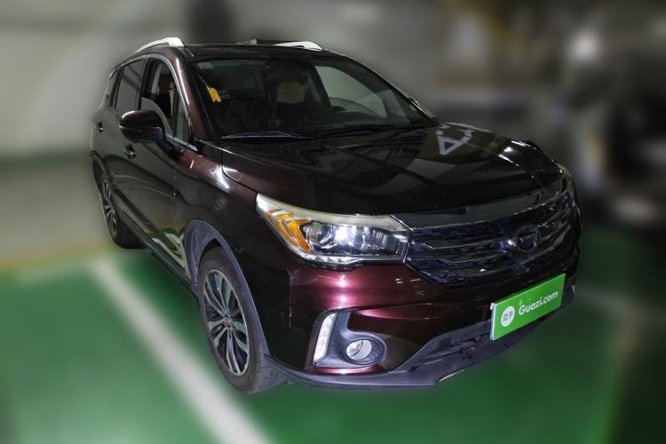 Used GAC Trumpchi GS4 2017 235T Automatic Two-Wheel Drive Luxury Smart Connectivity Version Front Right 45 Deg