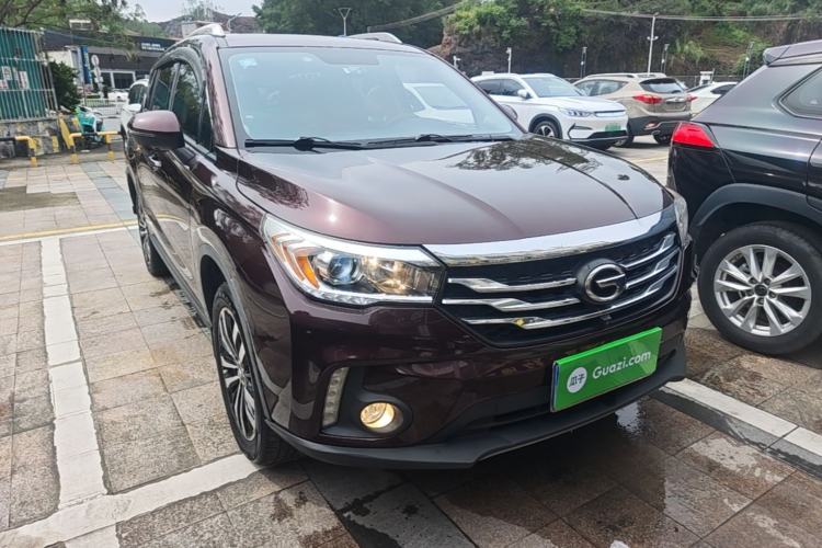 Used GAC Trumpchi GS4 2017 235T Automatic Two-Wheel Drive Luxury Smart Connectivity Version Front Right 45 Deg