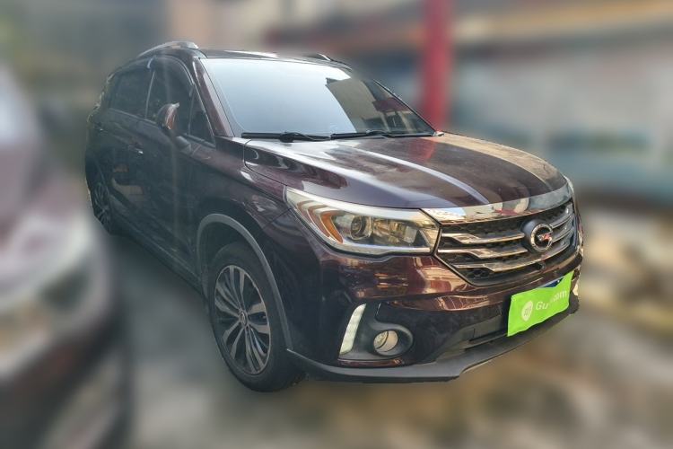 Used GAC Trumpchi GS4 2017 235T Automatic Two-Wheel Drive Luxury Smart Connectivity Version Front Right 45 Deg
