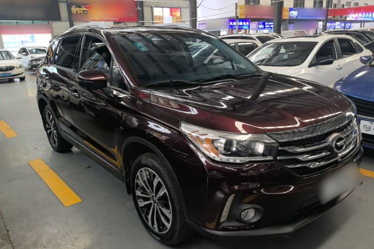 Used GAC Trumpchi GS4 2017 235T Automatic Two-Wheel Drive Luxury Smart Connectivity Version Front Right 45 Deg