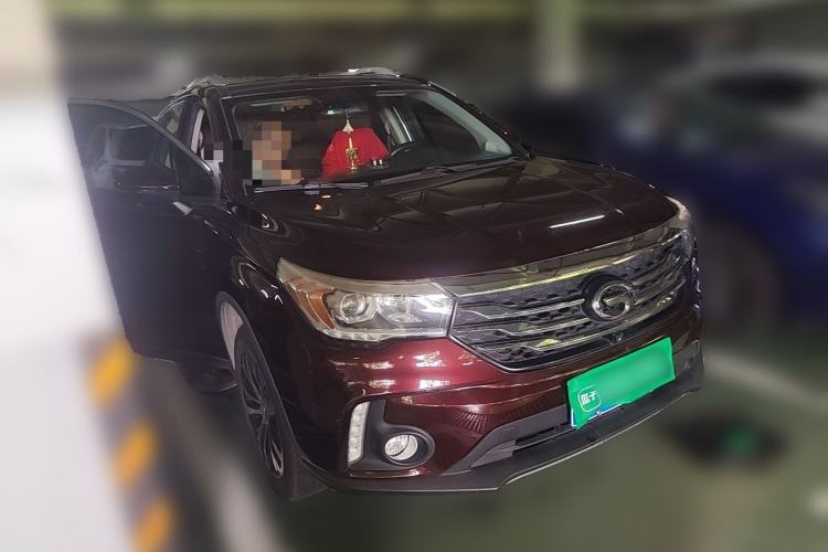 Used GAC Trumpchi GS4 2017 235T Automatic Two-Wheel Drive Luxury Smart Connectivity Version Front Right 45 Deg