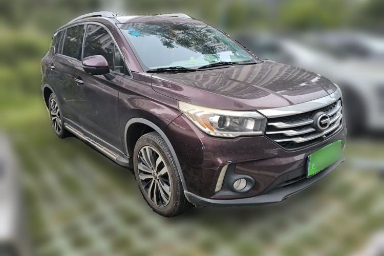 Used GAC Trumpchi GS4 2017 235T Automatic Two-Wheel Drive Luxury Smart Connectivity Version Front Right 45 Deg