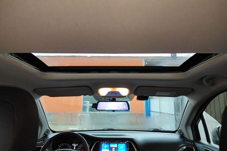 Used GAC Trumpchi GS4 2017 235T Automatic Two-Wheel Drive Elite Edition Headliner