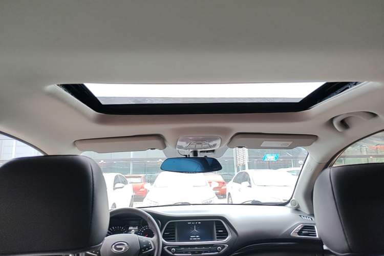Used GAC Trumpchi GS4 2017 235T Automatic Two-Wheel Drive Luxury Smart Connectivity Version Headliner