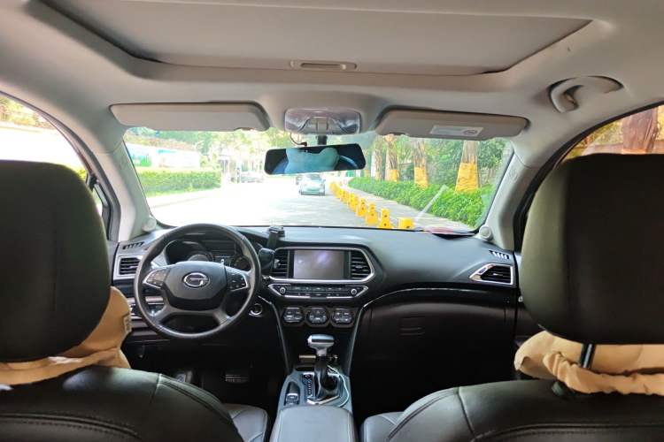 Used GAC Trumpchi GS4 2017 235T Automatic Two-Wheel Drive Luxury Smart Connectivity Version Headliner