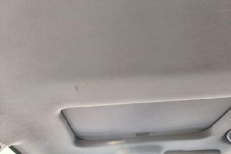 Used GAC Trumpchi GS4 2017 235T Automatic Two-Wheel Drive Luxury Smart Connectivity Version Headliner