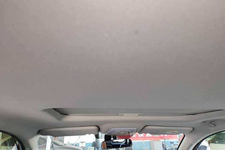 Used GAC Trumpchi GS4 2017 235T Automatic Two-Wheel Drive Elite Edition Headliner