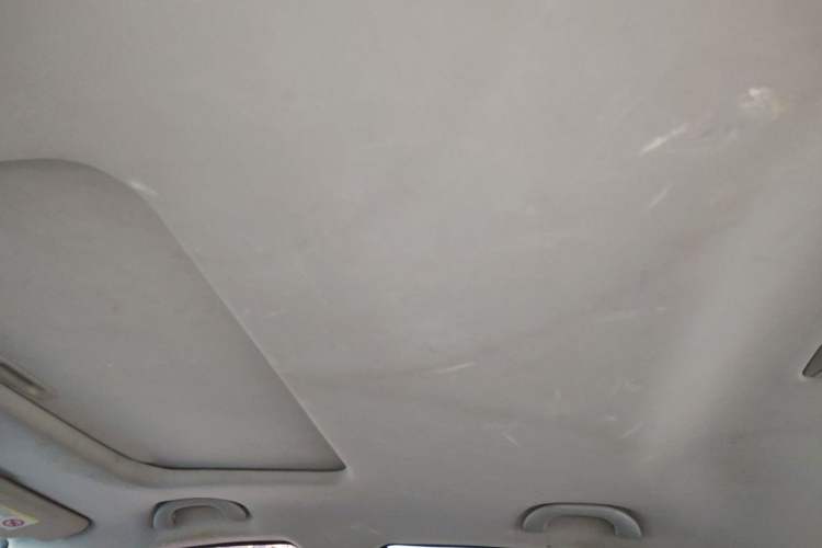 Used GAC Trumpchi GS4 2017 235T Manual Two-Wheel Drive Luxury Edition Headliner