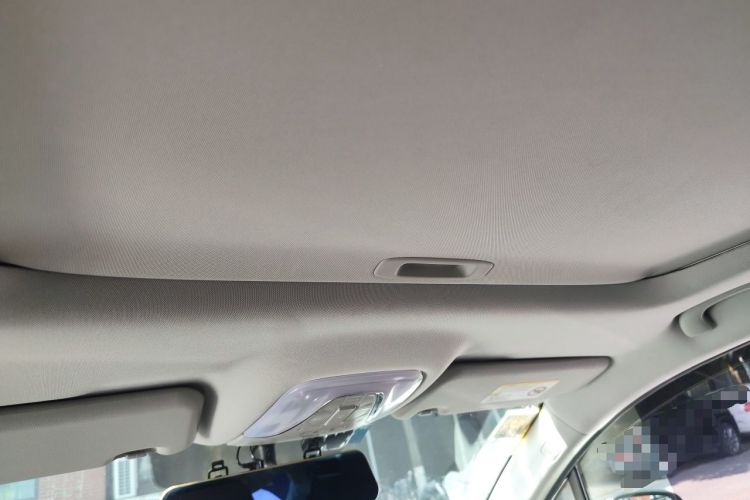 Used GAC Trumpchi GS4 2017 235T Automatic Two-Wheel Drive Luxury Smart Connectivity Version Headliner