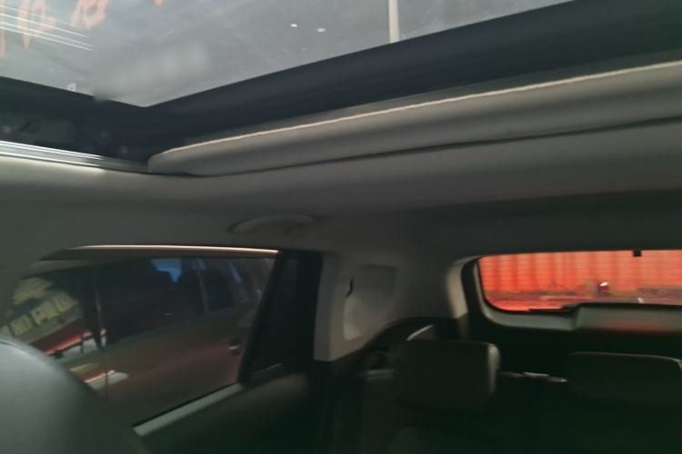 Used GAC Trumpchi GS4 2017 235T Automatic Two-Wheel Drive Luxury Smart Connectivity Version Headliner