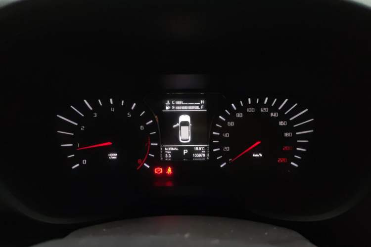 Used GAC Trumpchi GS4 2017 235T Automatic Two-Wheel Drive Luxury Smart Connectivity Version Instrument Cluster