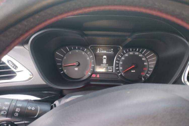 Used GAC Trumpchi GS4 2017 235T G-DCT Two-Wheel Drive Luxury Edition Instrument Cluster