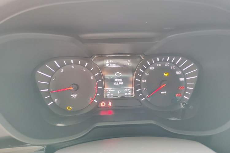 Used GAC Trumpchi GS4 2017 235T Automatic Two-Wheel Drive Luxury Smart Connectivity Version Instrument Cluster