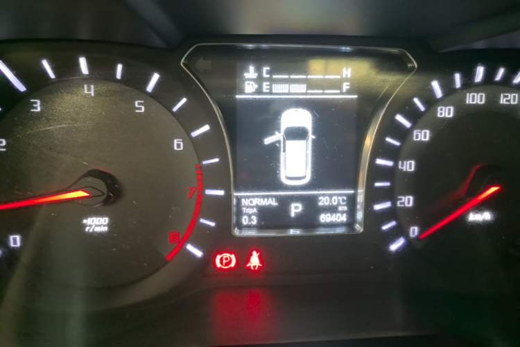Used GAC Trumpchi GS4 2017 235T Automatic Two-Wheel Drive Luxury Smart Connectivity Version Instrument Cluster
