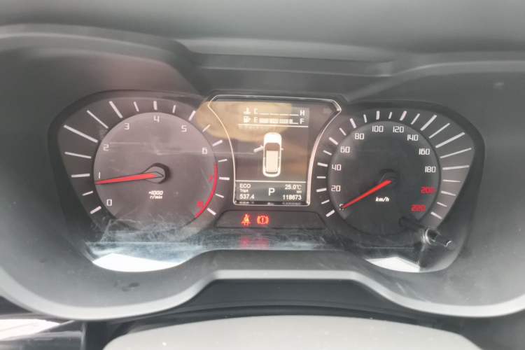 Used GAC Trumpchi GS4 2017 200T G-DCT Two-Wheel Drive Elite Edition Instrument Cluster