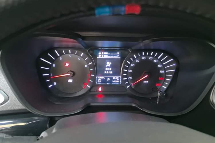 Used GAC Trumpchi GS4 2017 235T Automatic Two-Wheel Drive Luxury Smart Connectivity Version Instrument Cluster