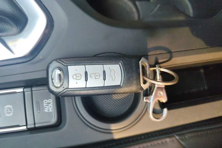 Used GAC Trumpchi GS4 2017 235T Automatic Two-Wheel Drive Elite Edition Interior 1