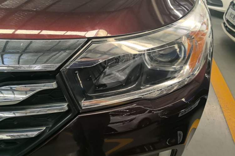 Used GAC Trumpchi GS4 2017 235T Automatic Two-Wheel Drive Luxury Smart Connectivity Version Left Front Headlight