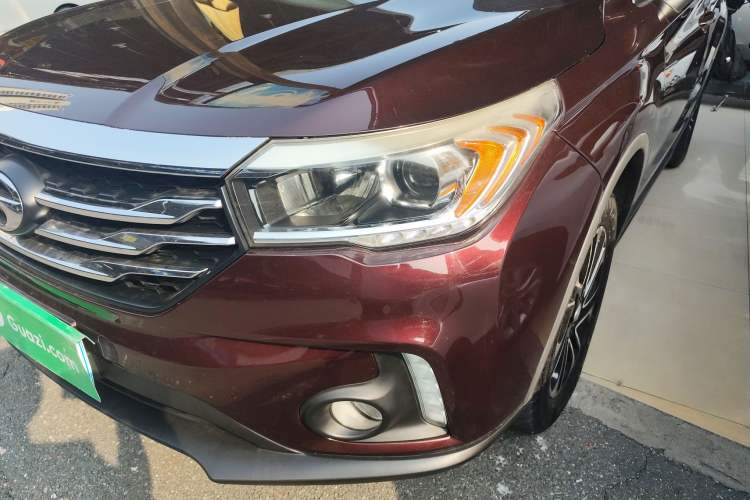 Used GAC Trumpchi GS4 2017 235T Automatic Two-Wheel Drive Elite Edition Left Front Headlight