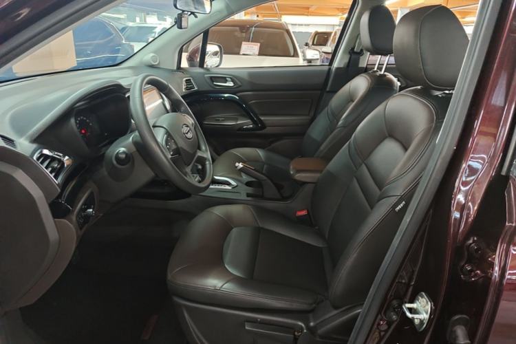 Used GAC Trumpchi GS4 2017 200T G-DCT Two-Wheel Drive Elite Edition Left Front Seat