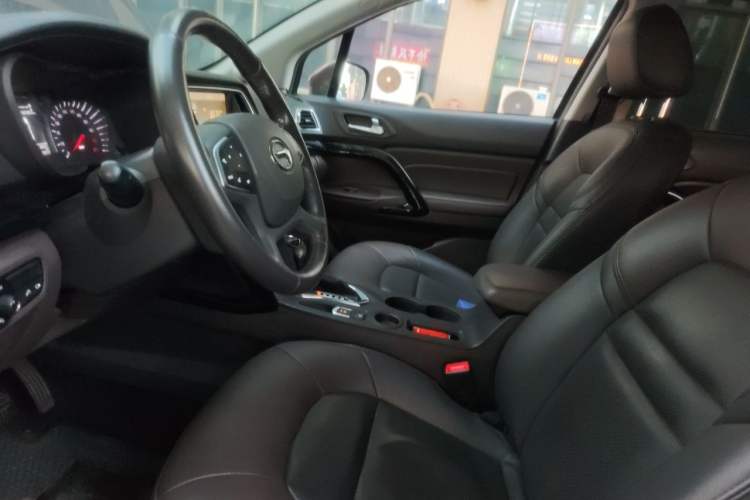 Used GAC Trumpchi GS4 2017 235T Automatic Two-Wheel Drive Luxury Smart Connectivity Version Left Front Seat