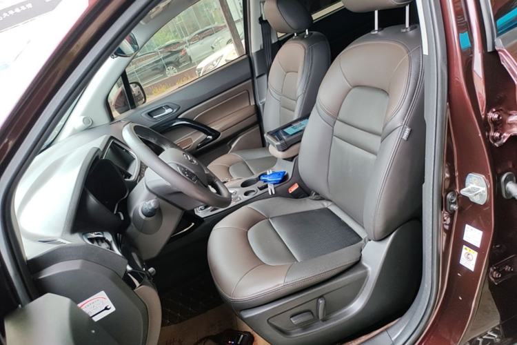 Used GAC Trumpchi GS4 2017 235T Automatic Two-Wheel Drive Luxury Smart Connectivity Version Left Front Seat