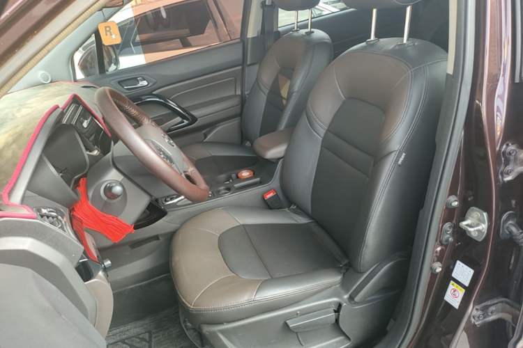 Used GAC Trumpchi GS4 2017 235T Automatic Two-Wheel Drive Elite Edition Left Front Seat