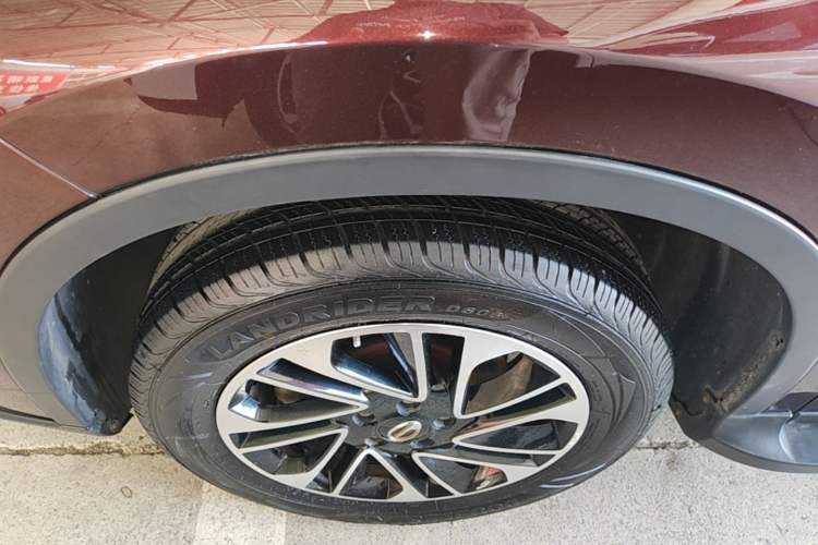 Used GAC Trumpchi GS4 2017 235T Automatic Two-Wheel Drive Elite Edition Left Front Wheel Hub