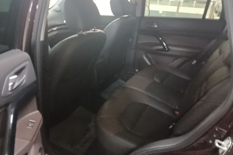 Used GAC Trumpchi GS4 2017 235T Automatic Two-Wheel Drive Elite Edition Left Rear Seat