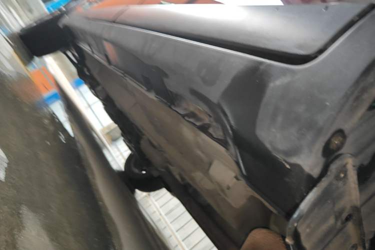 Used GAC Trumpchi GS4 2017 235T Automatic Two-Wheel Drive Elite Edition Left Side Sill