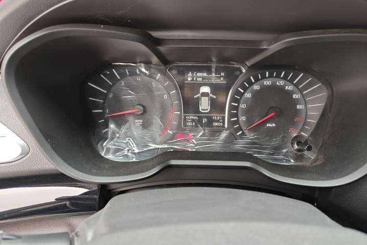 Used GAC Trumpchi GS4 2017 235T Automatic Two-Wheel Drive Luxury Smart Connectivity Version Odometer Close Up