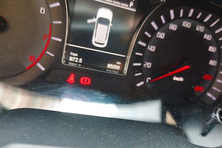 Used GAC Trumpchi GS4 2017 235T Manual Two-Wheel Drive Luxury Edition Odometer Close Up
