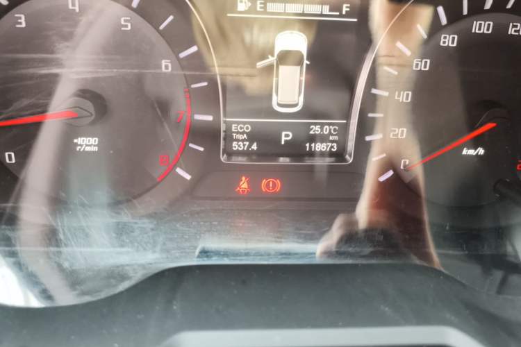 Used GAC Trumpchi GS4 2017 200T G-DCT Two-Wheel Drive Elite Edition Odometer Close Up