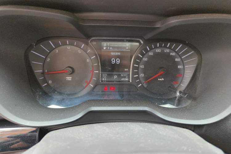 Used GAC Trumpchi GS4 2017 200T G-DCT Two-Wheel Drive Luxury Edition Odometer Close Up
