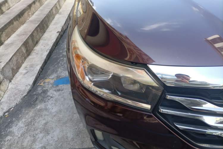 Used GAC Trumpchi GS4 2017 235T Manual Two-Wheel Drive Luxury Edition Right Front Headlight