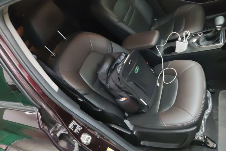 Used GAC Trumpchi GS4 2017 235T Automatic Two-Wheel Drive Luxury Smart Connectivity Version Right Front Seat