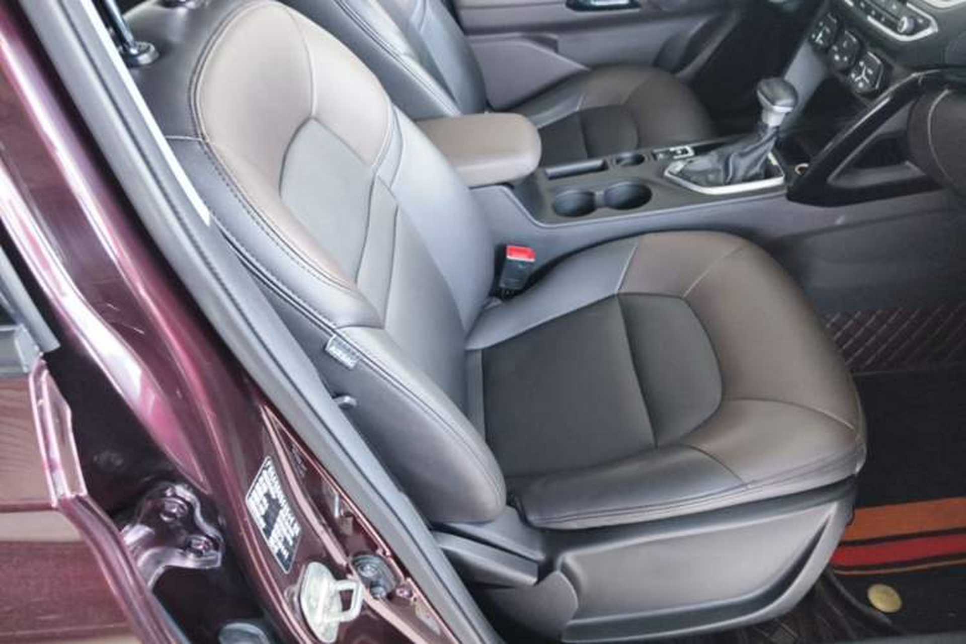 Used GAC Trumpchi GS4 2017 235T Automatic Two-Wheel Drive Luxury Smart Connectivity Version Right Front Seat