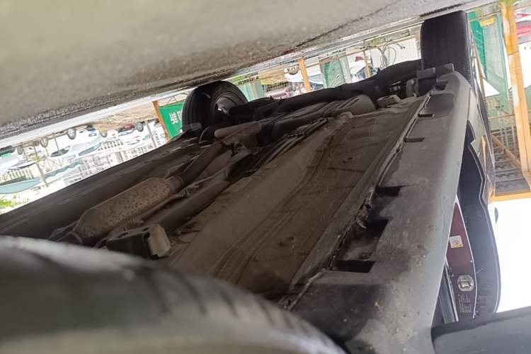 Used GAC Trumpchi GS4 2017 235T G-DCT Two-Wheel Drive Luxury Edition Right Side Sill