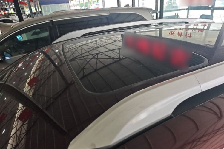Used GAC Trumpchi GS4 2017 200T G-DCT Two-Wheel Drive Elite Edition Roof